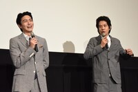 左から稲葉友、原桂之介。