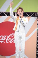 「ボンジュール」と挨拶する元木聖也。