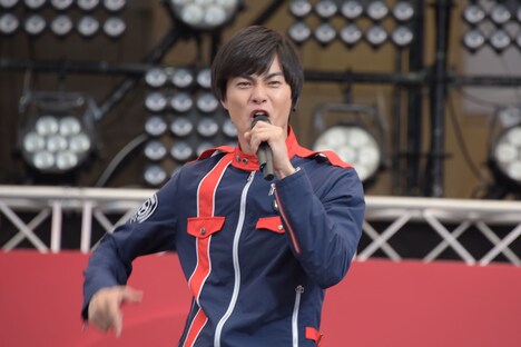 「実力を行使する!!」と絶叫する結木滉星。