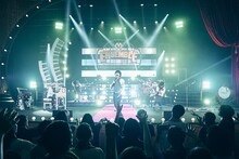 Mrs. GREEN APPLEのライブの様子。