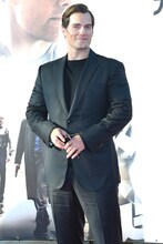 ヘンリー・カヴィル