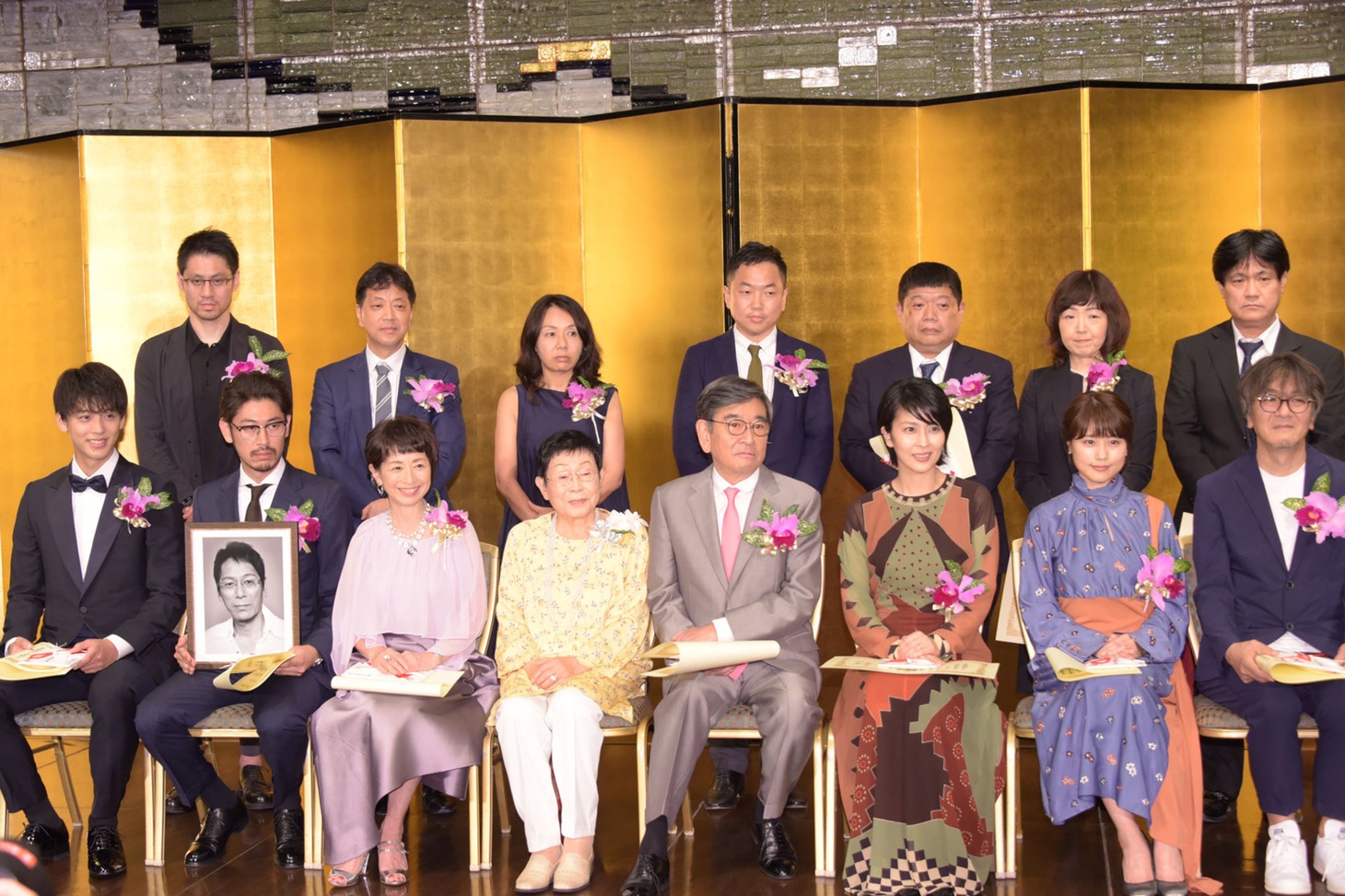 第26回橋田賞授賞式の受賞者。