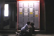 「花に嵐」 (c)2017 岩切一空/SPOTTED PRODUCTIONS