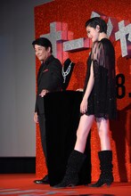 左から坂上忍、森星。