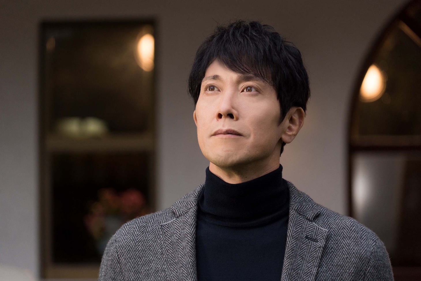 佐々木蔵之介演じる瀧沢完治。