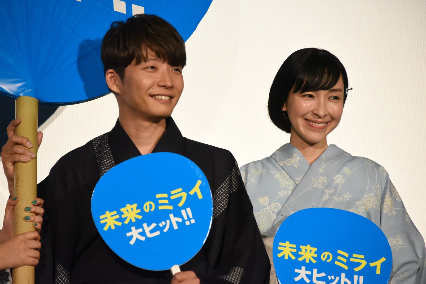 映画「未来のミライ」初日舞台挨拶の様子。