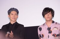 左からMIYAVI、早乙女太一。
