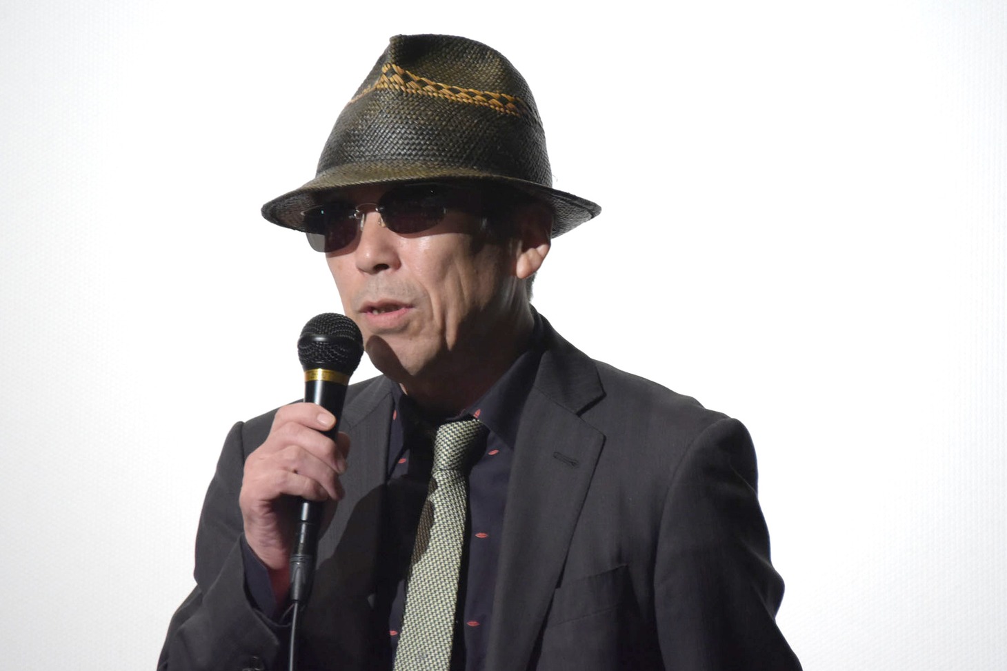 矢崎仁司