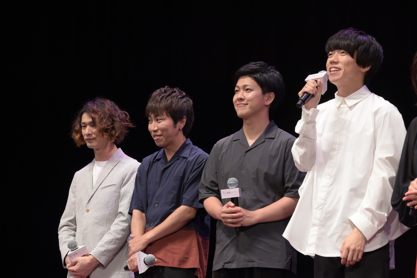 「君の膵臓をたべたい」完成披露試写会に登壇したsumika。