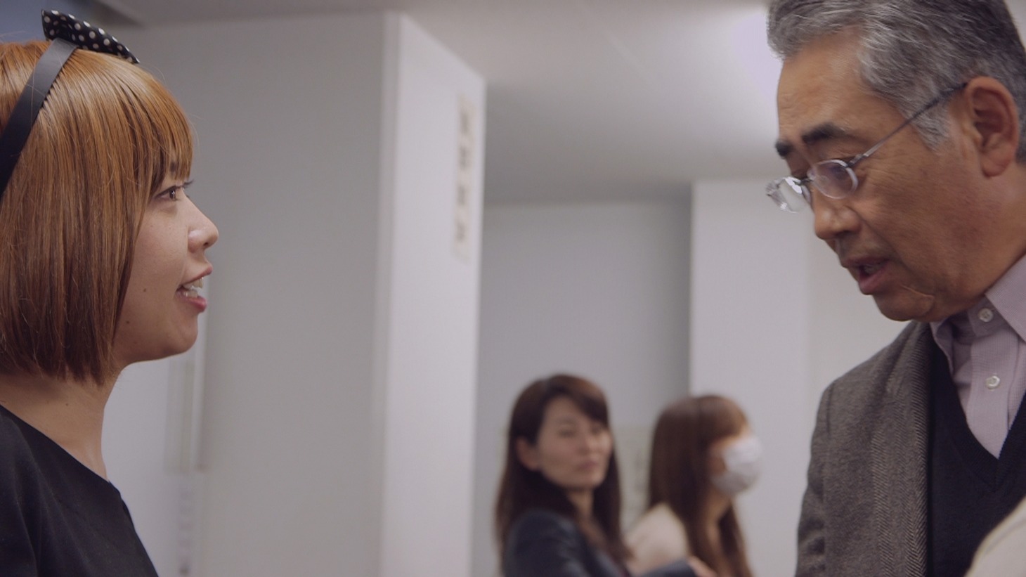 「愛と法」