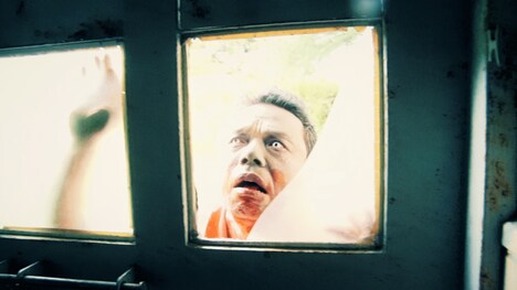 「カメラを止めるな!」