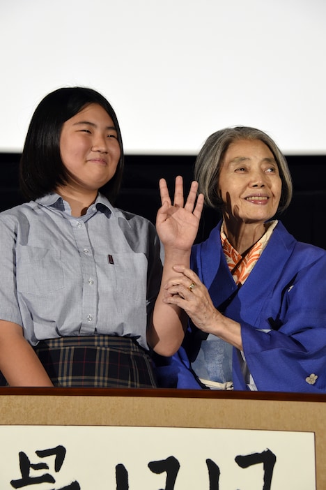 「日日是好日」完成披露舞台挨拶の様子。