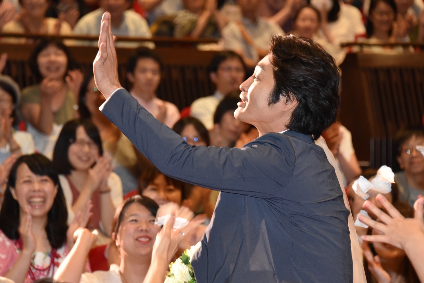 安田顕