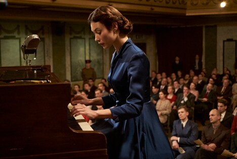 「スターリンの葬送狂騒曲」新場面写真