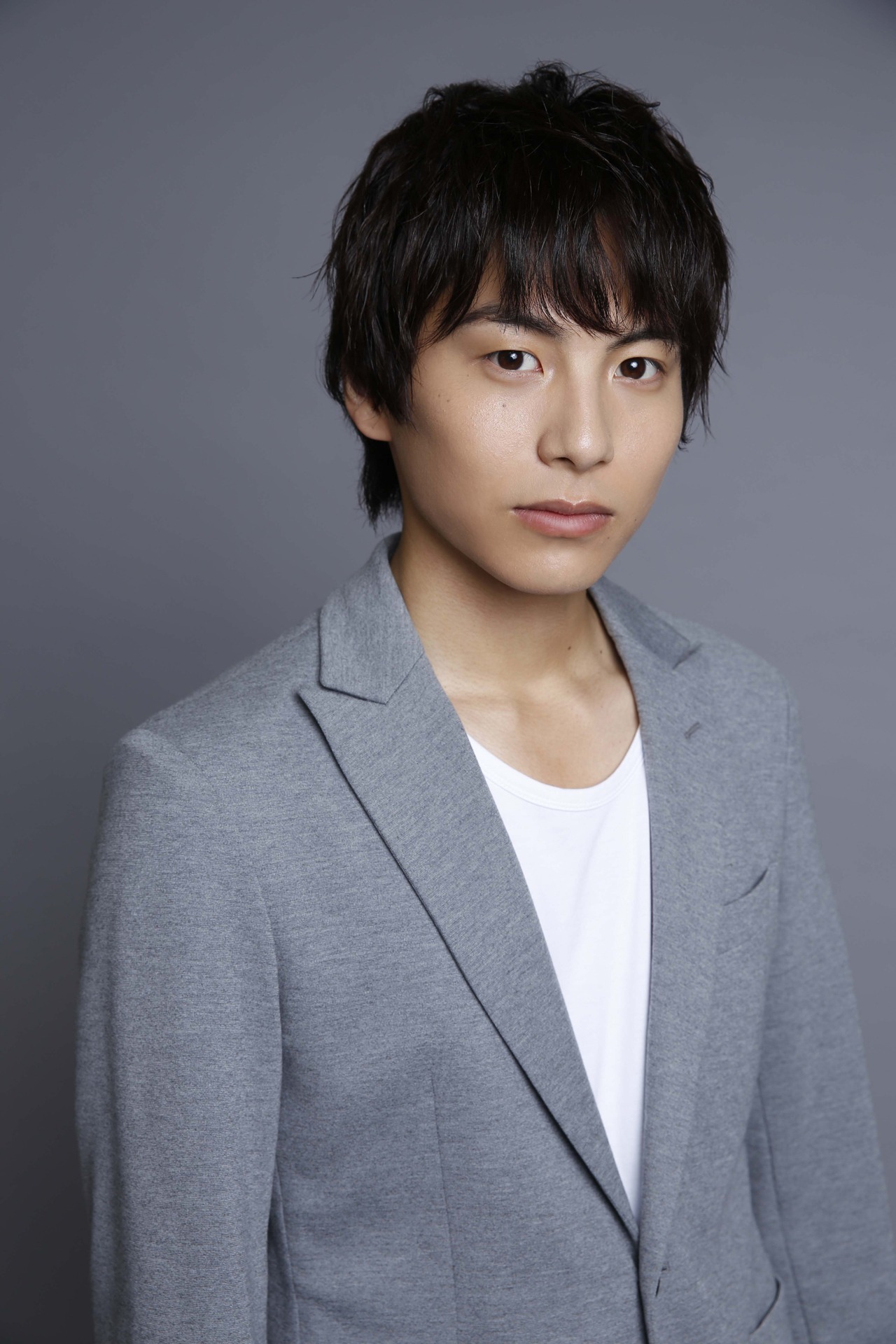 宮崎秋人