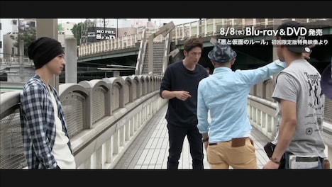 「悪と仮面のルール」特典映像より。