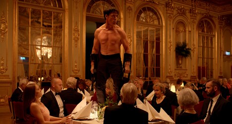 「ザ・スクエア 思いやりの聖域」