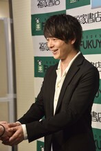 中村倫也