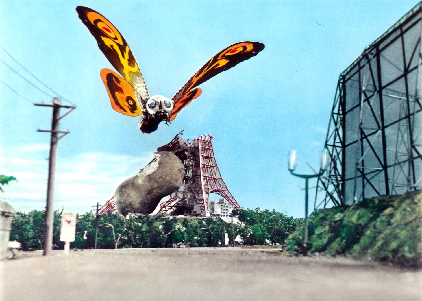 「モスラ」 (c)1961 TOHO CO.,LTD