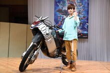 ライドストライカーと奥野壮。