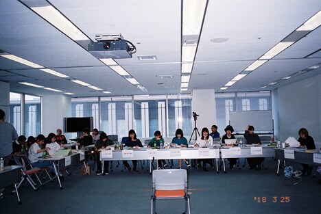 「21世紀の女の子」キャストオーディションの様子。