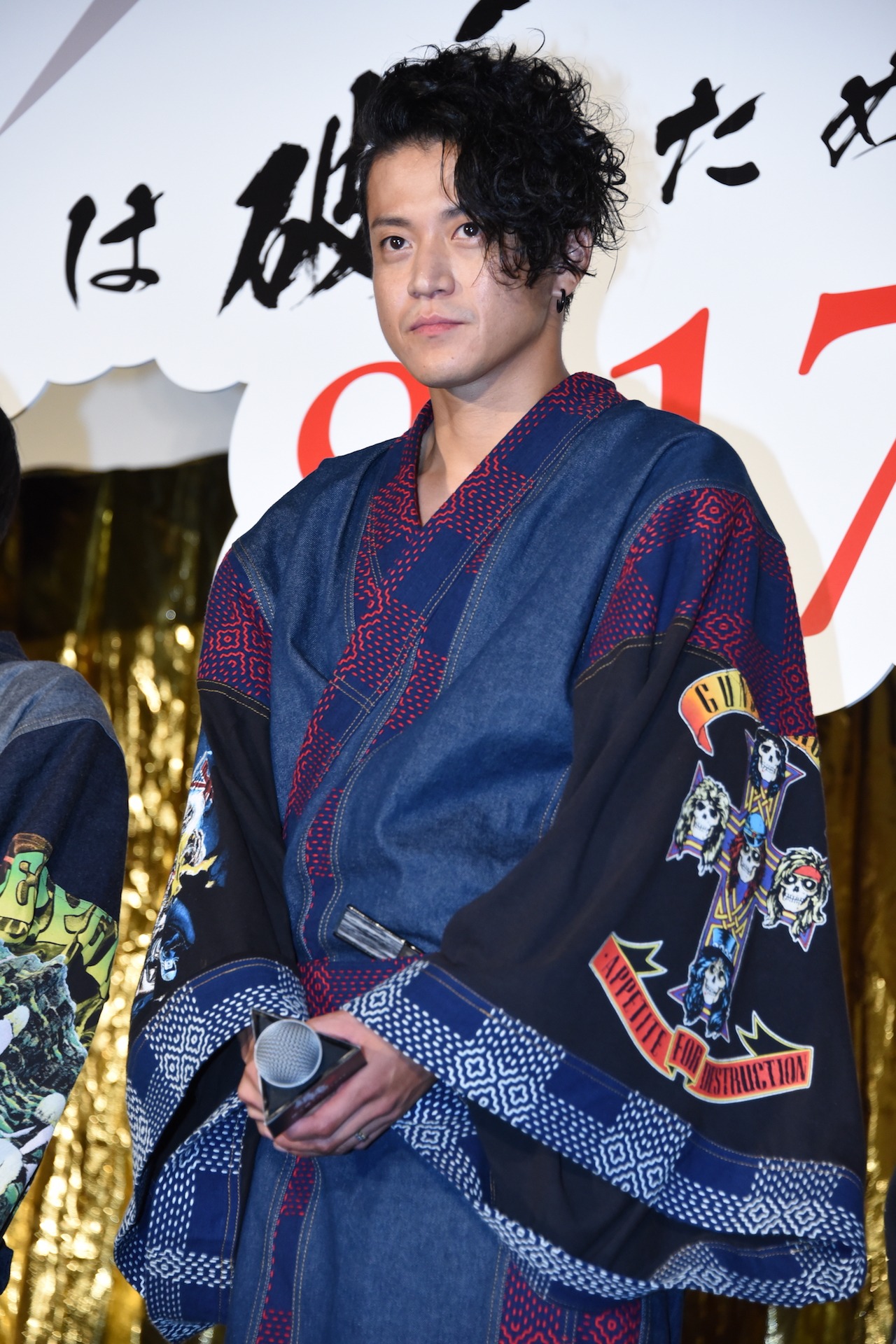 小栗旬