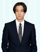 「シュウカツ3」より、渡部秀。