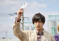 前売り特典の生写真（メイジャー・劇場購入時）。