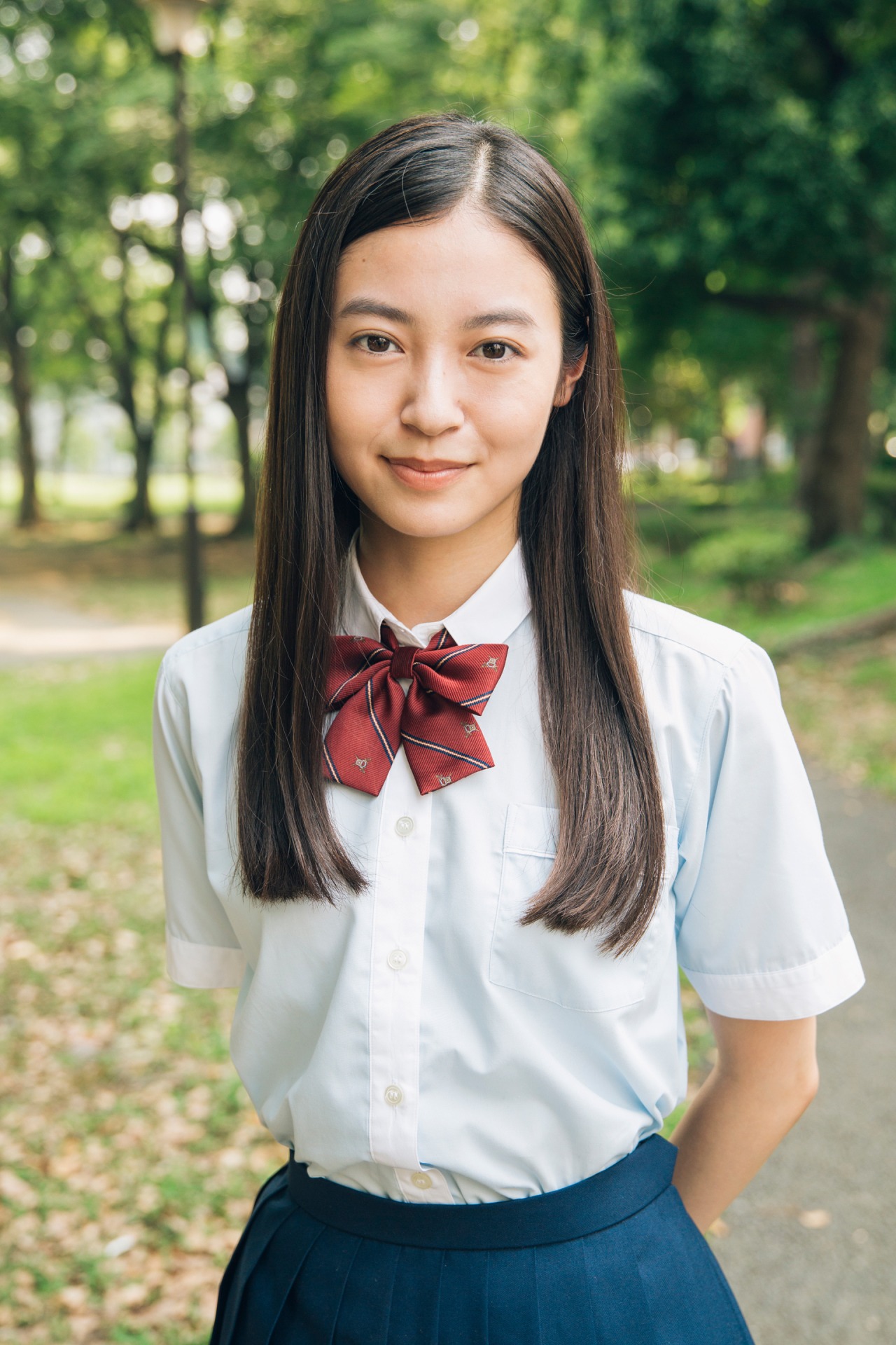 田辺桃子演じる天村千夜香。