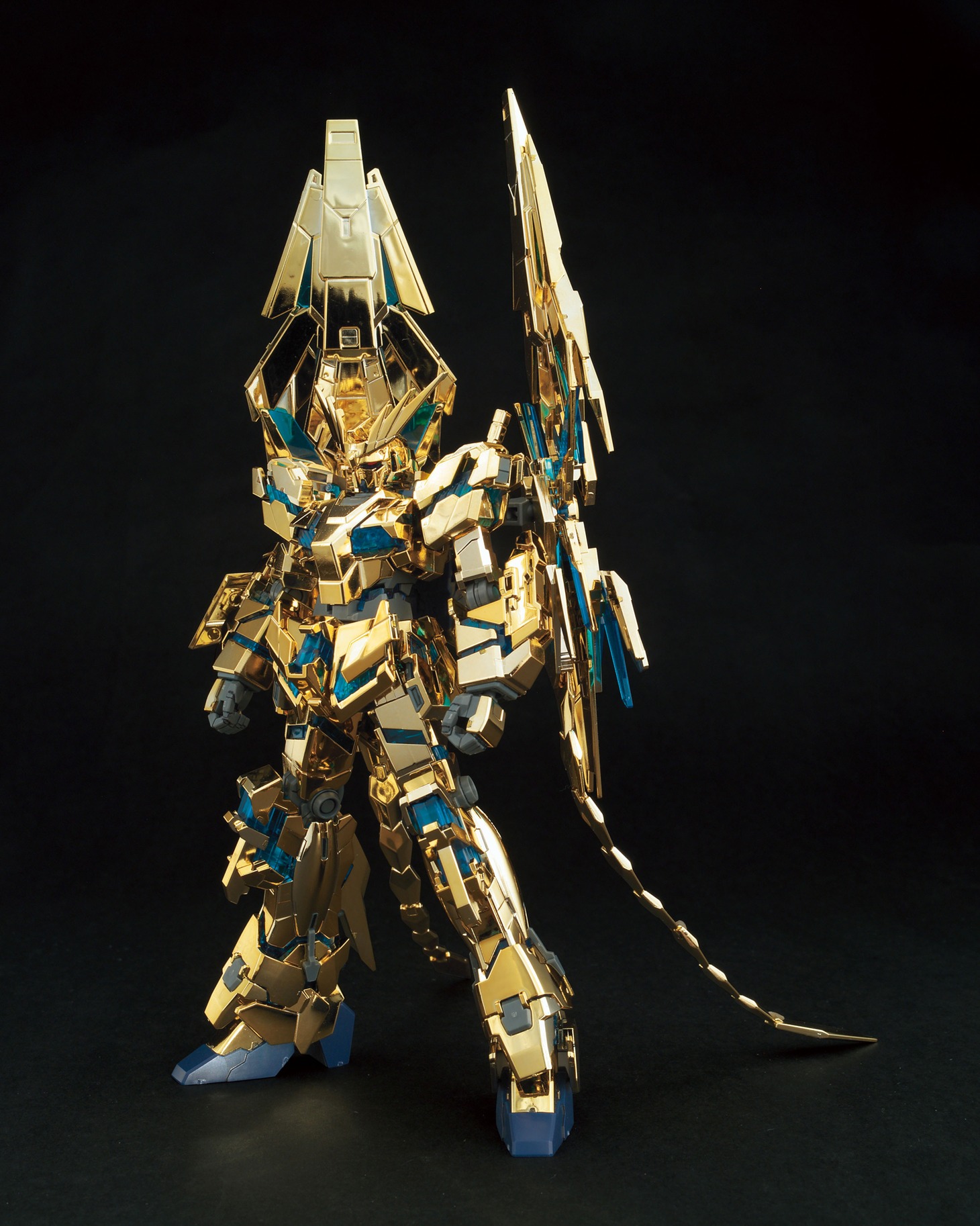 HG1/144ユニコーンガンダム3号機フェネクス（デストロイモード / ナラティブVer. / ゴールドコーティング）