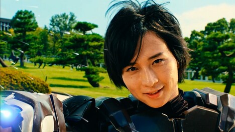 「仮面レイトー瞬」第2話より。