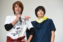 ルパパト組へのアドバイスを求められ、「体だけはお大事に」と答える赤楚衛二（左）。