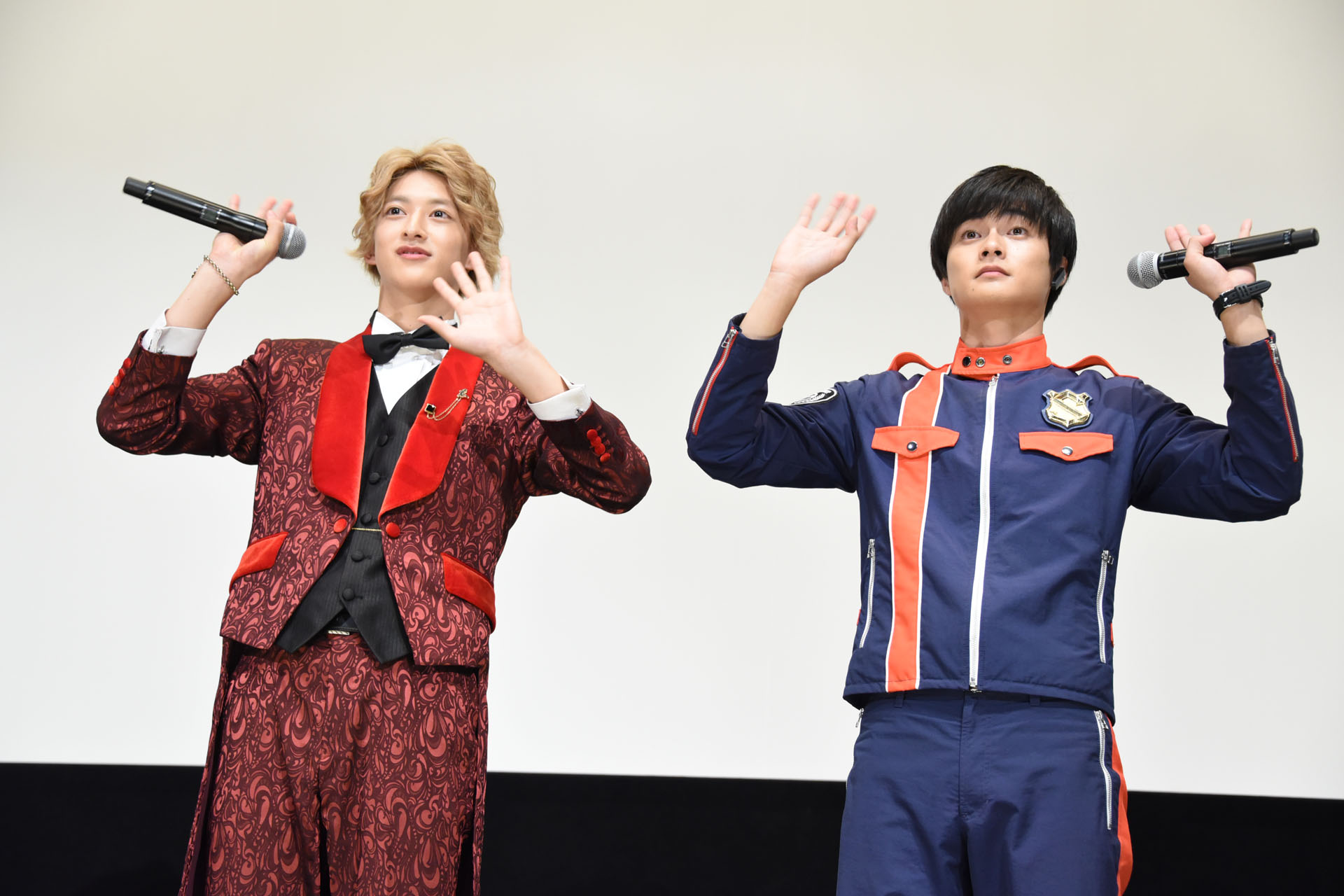 左から伊藤あさひ、結木滉星。