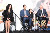 左からエヴァンジェリン・リリー、ポール・ラッド、ペイトン・リード。