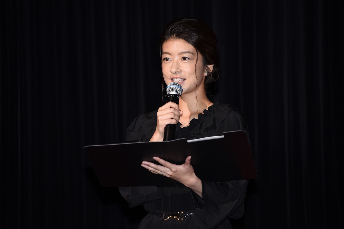 司会を務めた生野陽子。