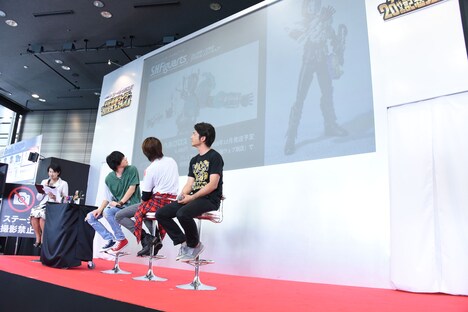 おもちゃ紹介の様子。