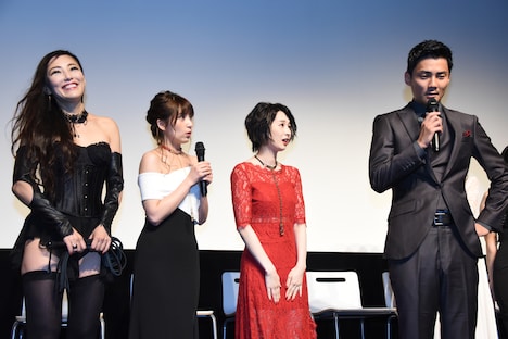 「私の奴隷になりなさい第2章 ご主人様と呼ばせてください」「私の奴隷になりなさい第3章 おまえ次第」完成披露舞台挨拶の様子。