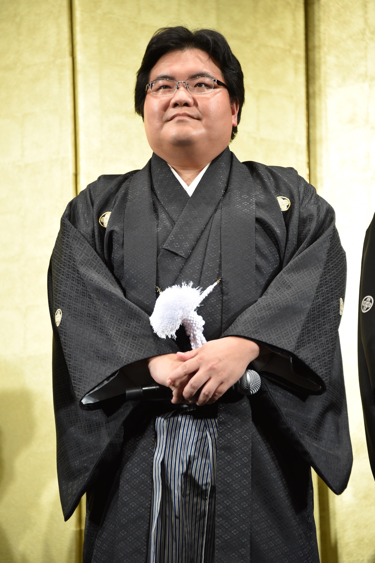 駒木根隆介