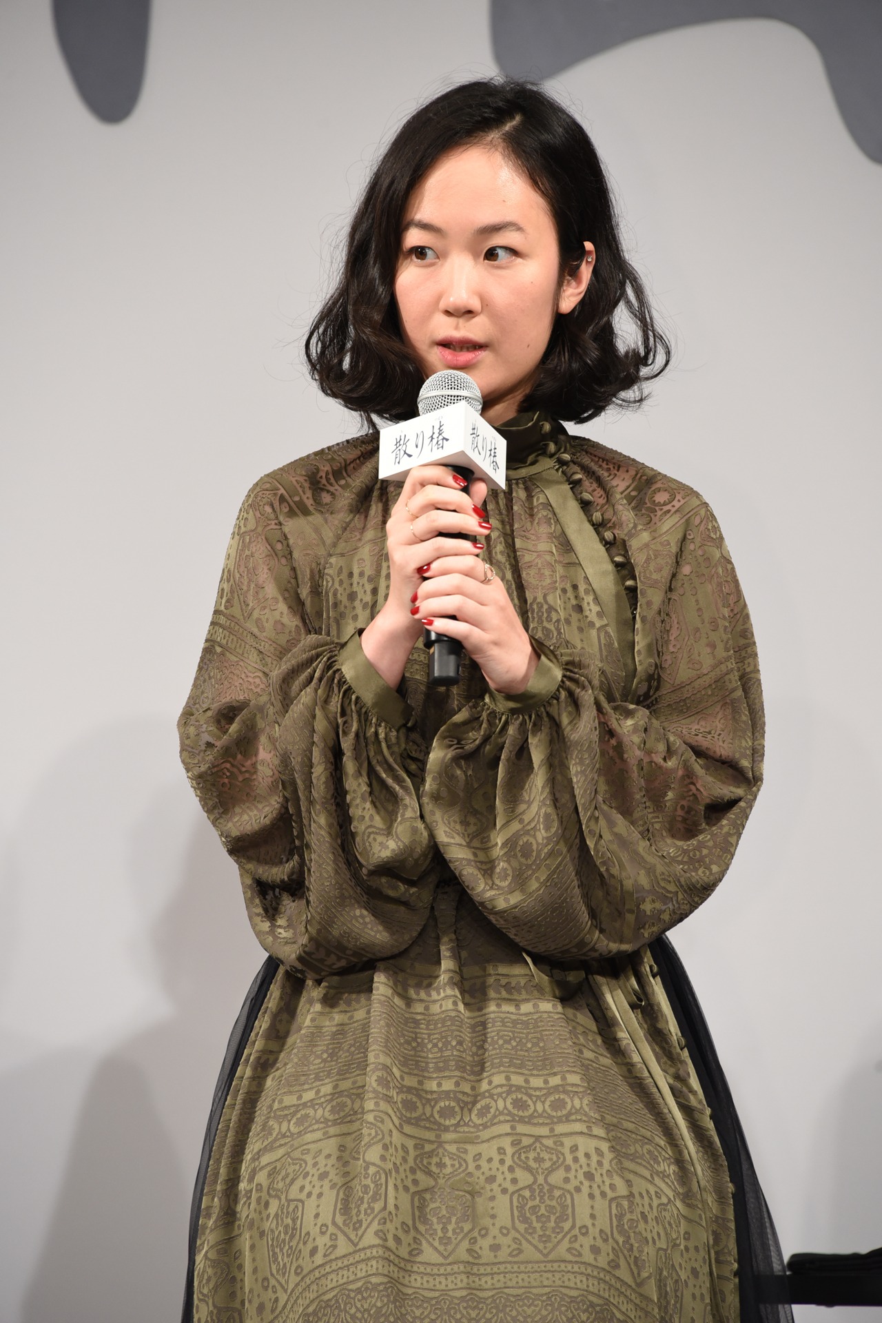 黒木華