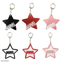 アクリルキーホルダー（各626円）