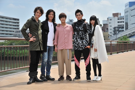 左から村上幸平、半田健人、奥野壮、押田岳、大幡しえり。