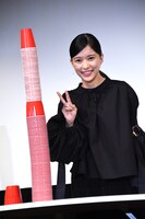 85cmのコップタワーで勝利を収めた芳根京子。