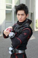 明光院ゲイツ / 仮面ライダーゲイツ役の押田岳。