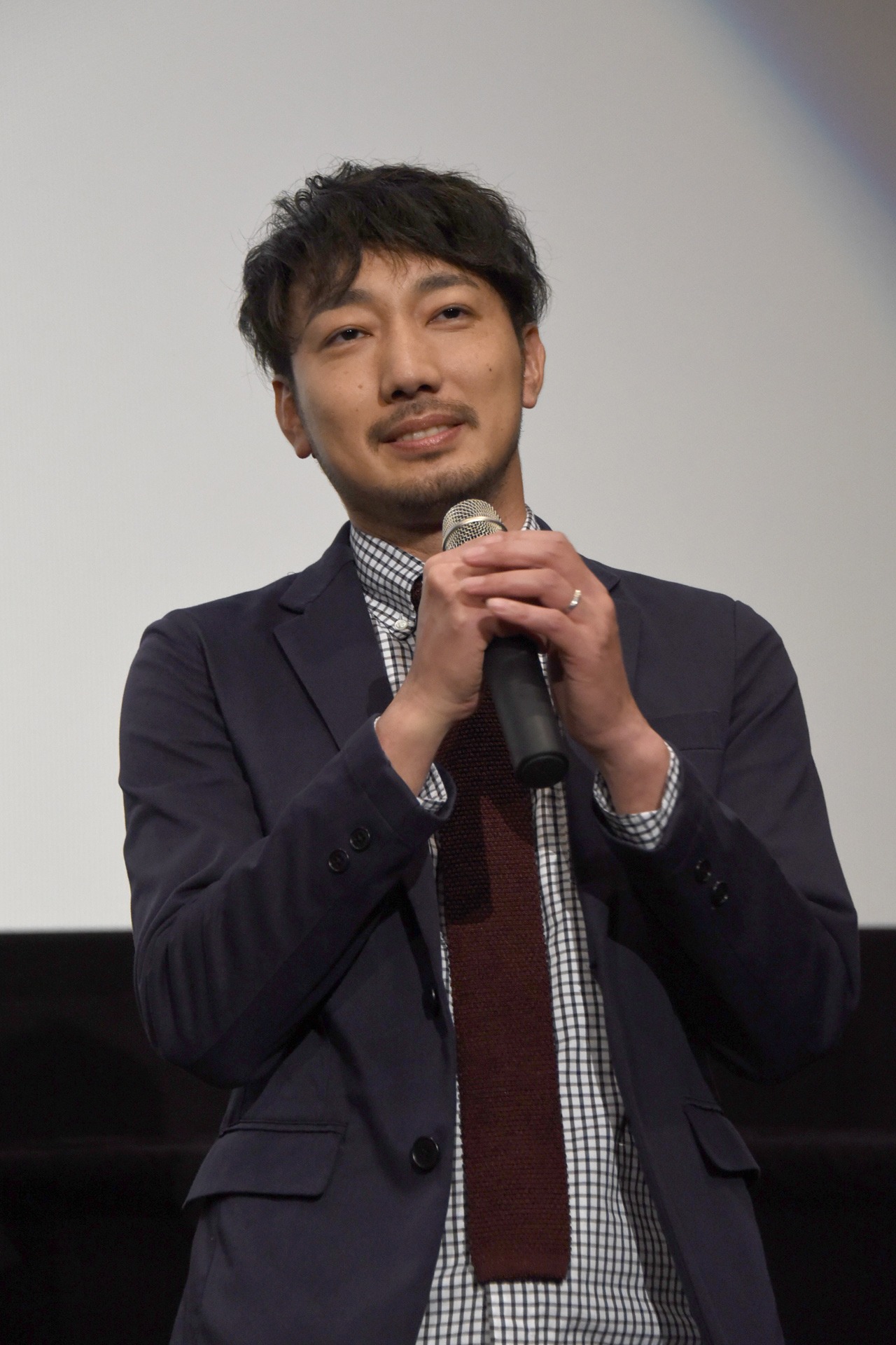 牛嶋新一郎監督
