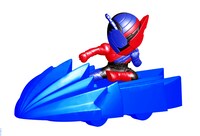 「仮面ライダー平成ジェネレーションズ FOREVER」前売り特典の“無敵の激走ライダーキック！”仮面ライダービルドVer.。