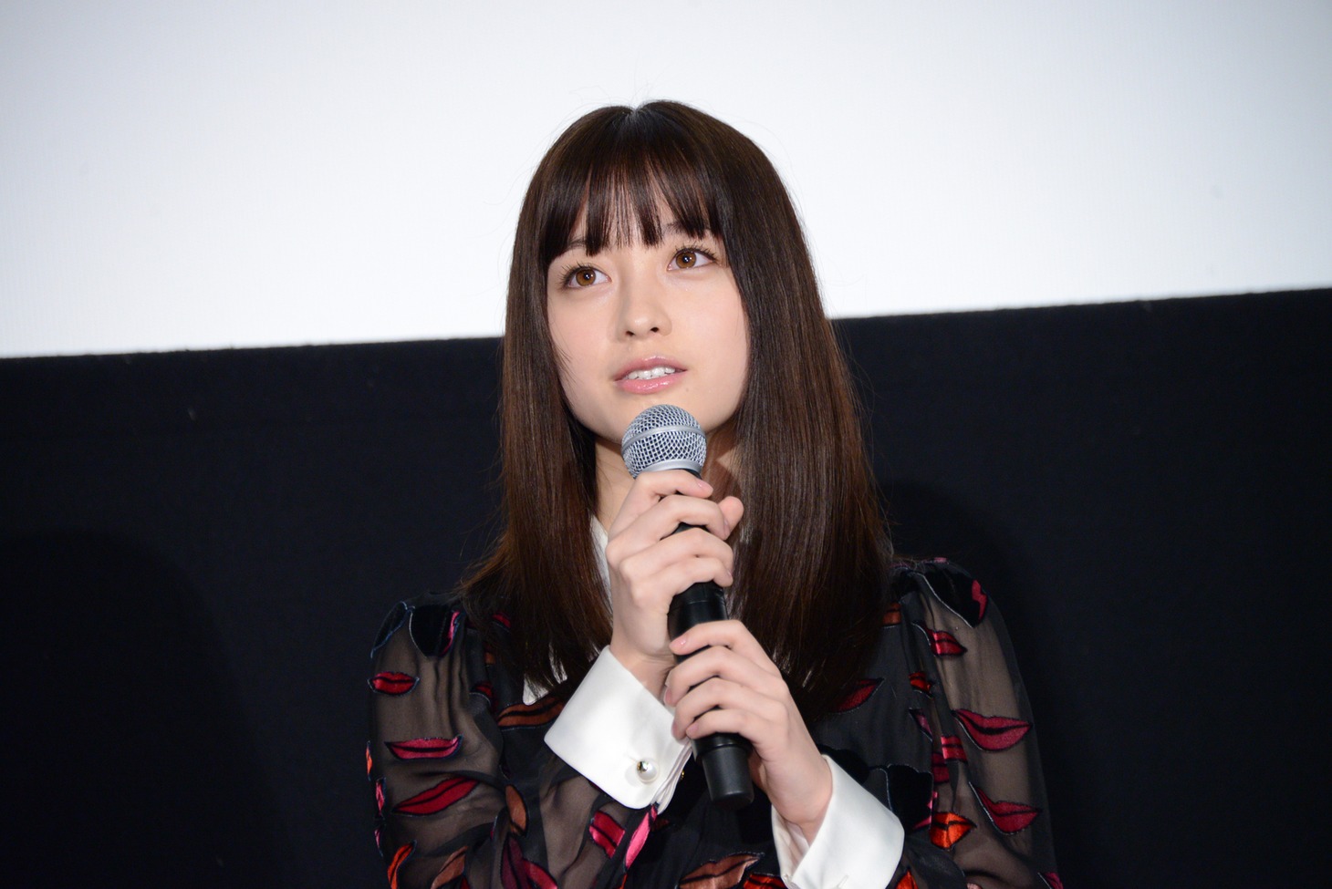 橋本環奈