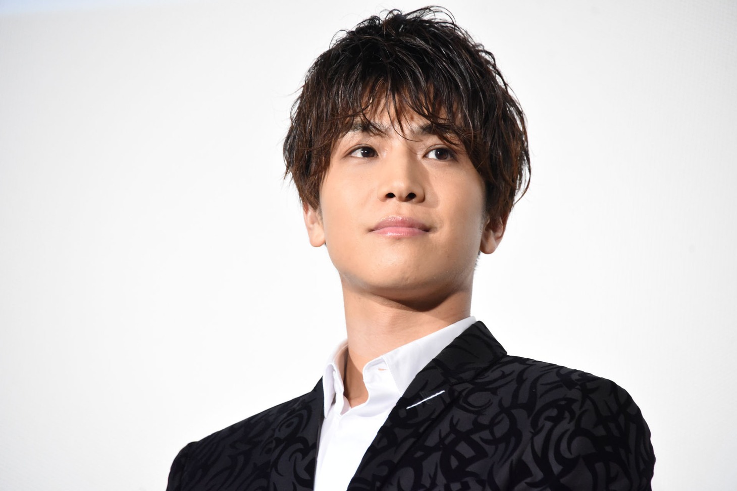 岩田剛典