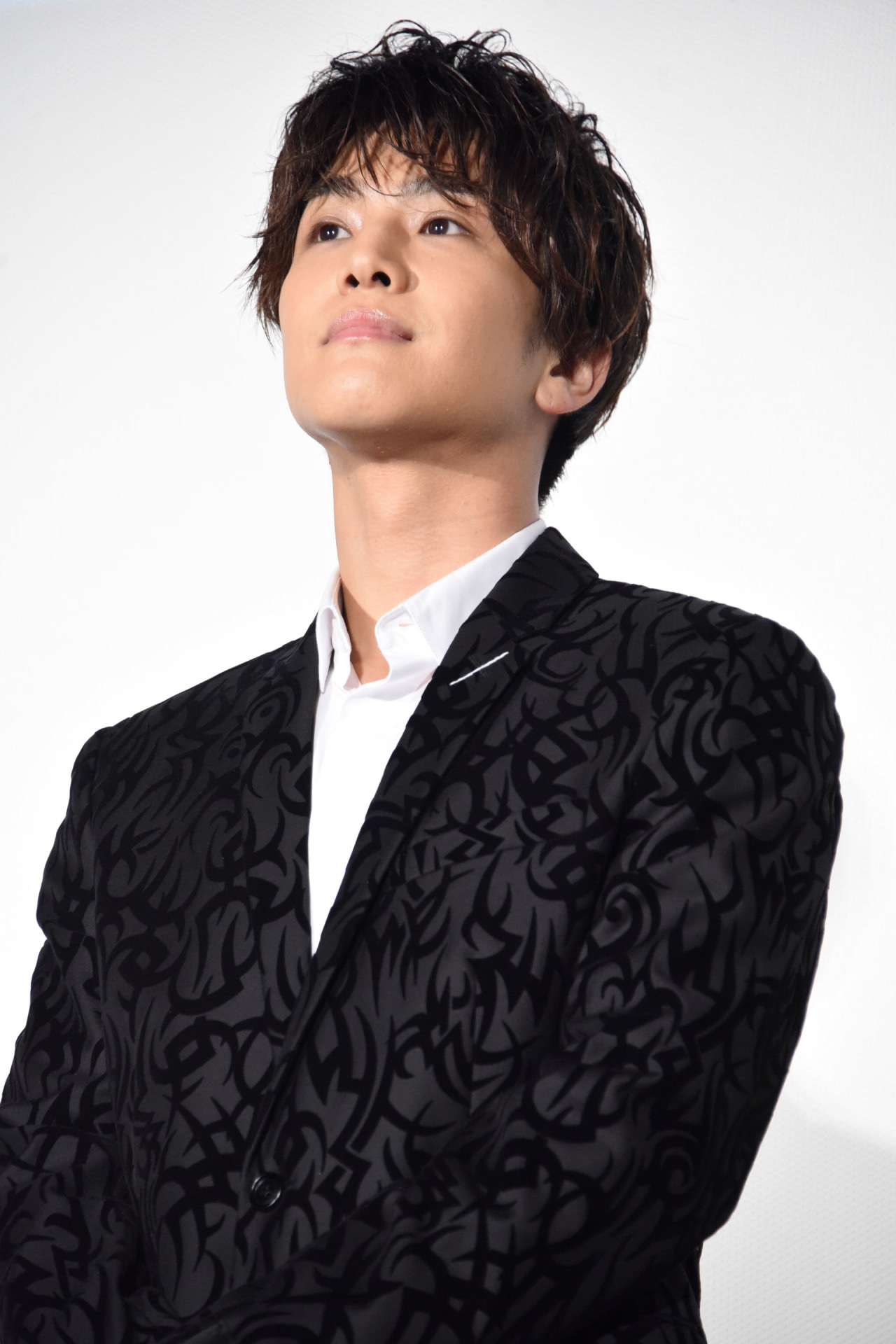 岩田剛典