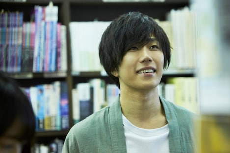 「忘却のサチコ」より、早乙女太一演じる俊吾。