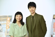 連続テレビ小説「まんぷく」完成試写会の様子。左から安藤サクラ、長谷川博己。